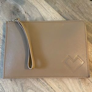 🖤Barney’s New York🖤 Saffiano Leather Wristlet
